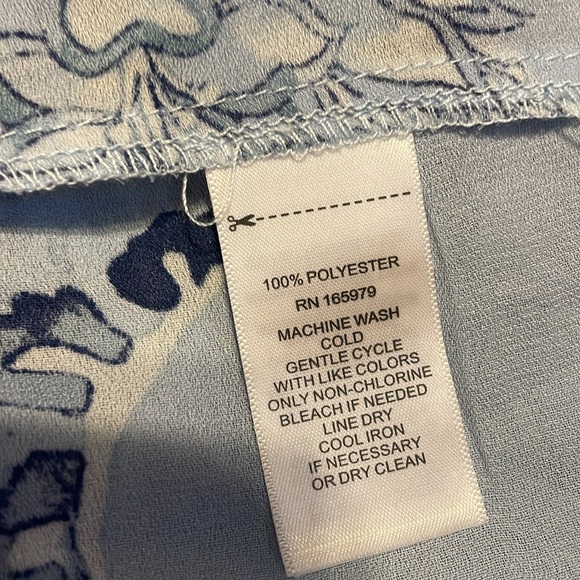 Spense women’s medium 8 10 blouse top Blue Floral Cold Shoulder pleated nwt - Picture 6 of 7